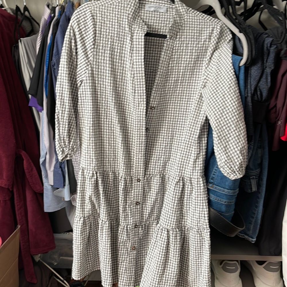 Cute checkered dress. Worn once
